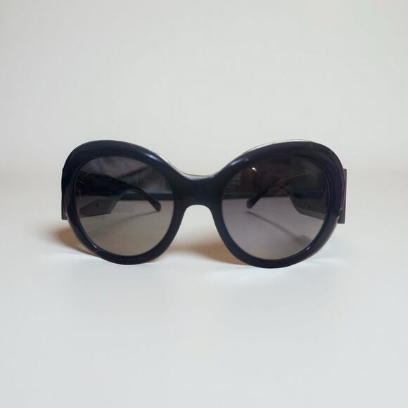 Chanel 5282QA C714s5 Sunglasses Polished Black Oversized Leather Bow w/case - Picture 3 of 11